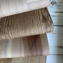 Giấy dán tường thường, vân gỗ, màu nâu (cận cảnh sản phẩm)